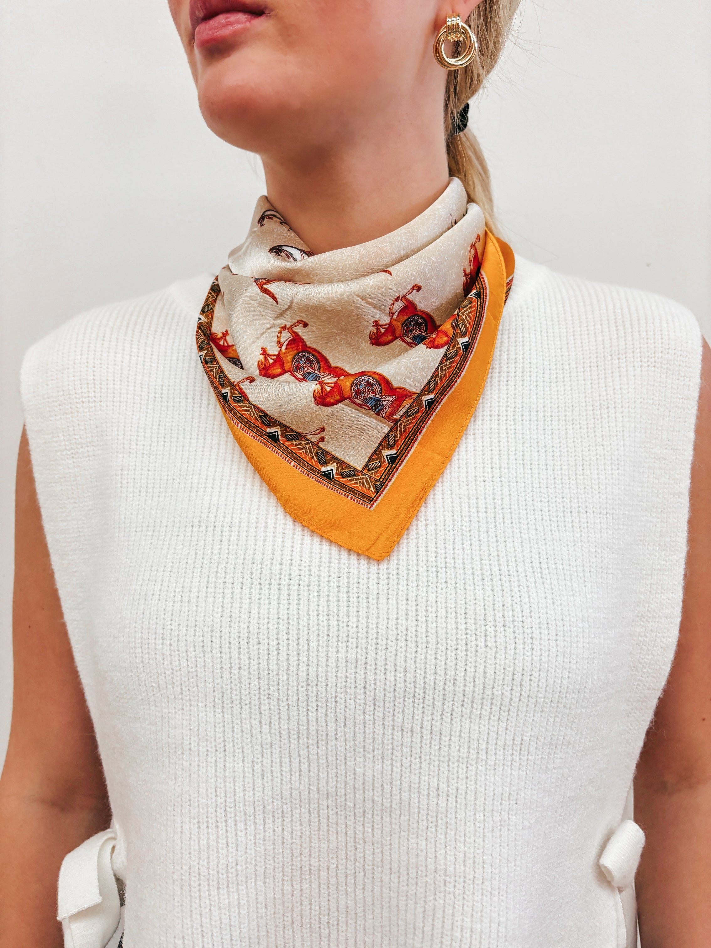 The Gallop grace Scarf