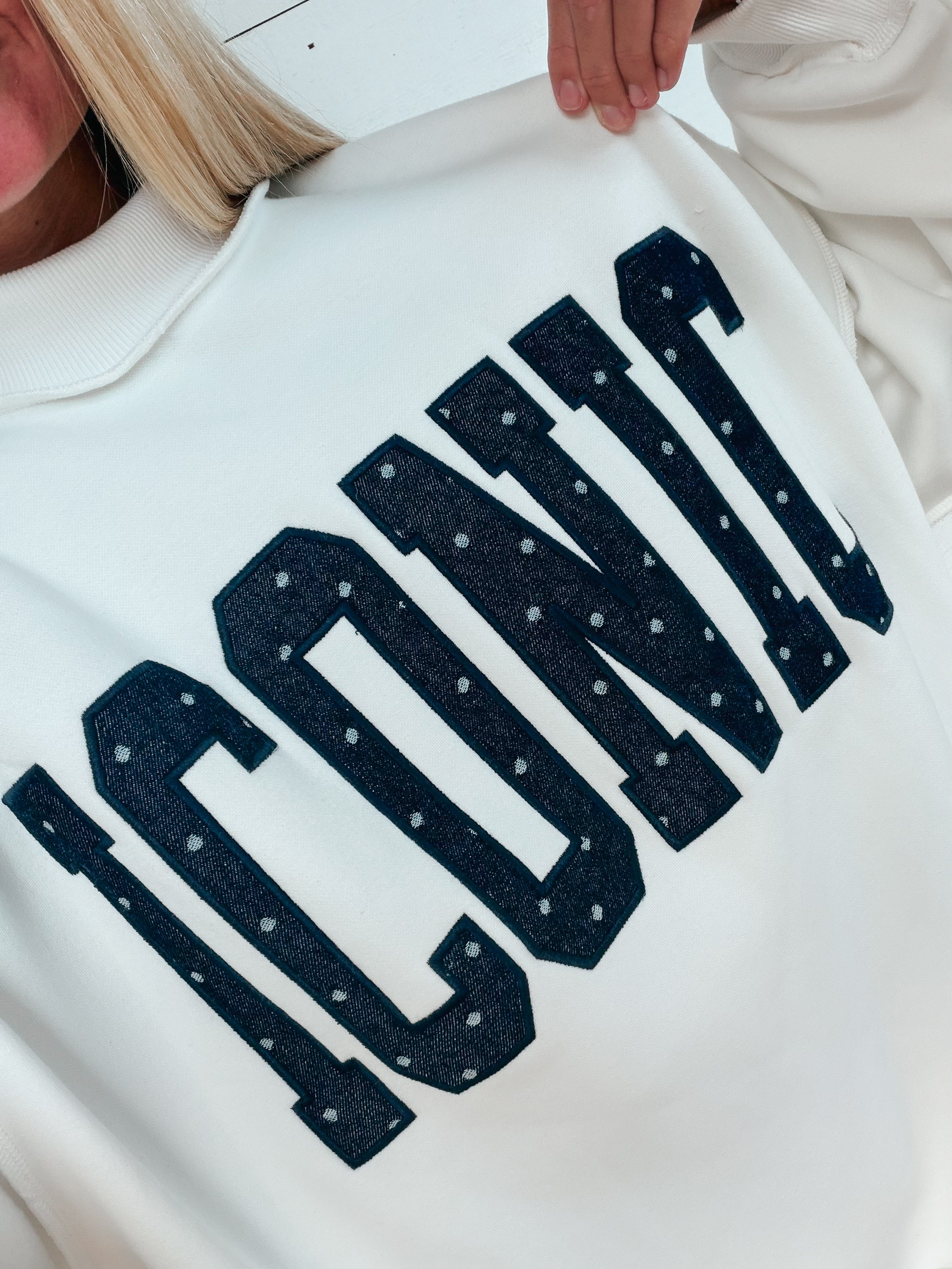 Iconic MockNeck