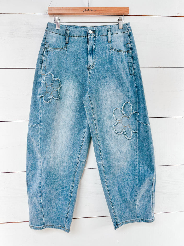 Flower Stitched Jeans