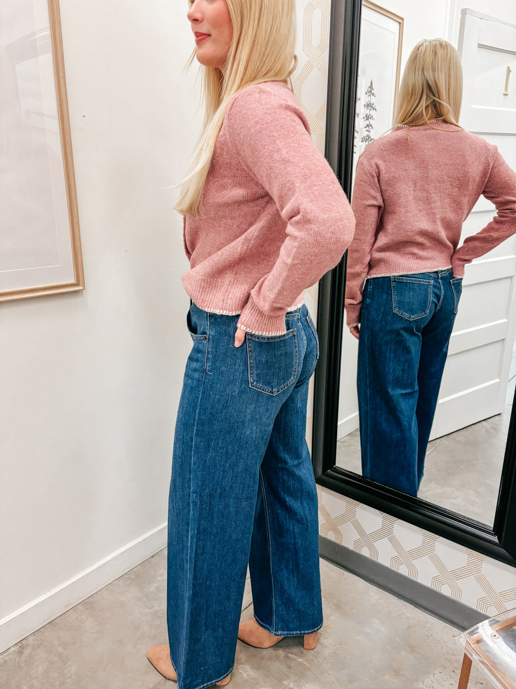 Classic Easy-Leg Jeans