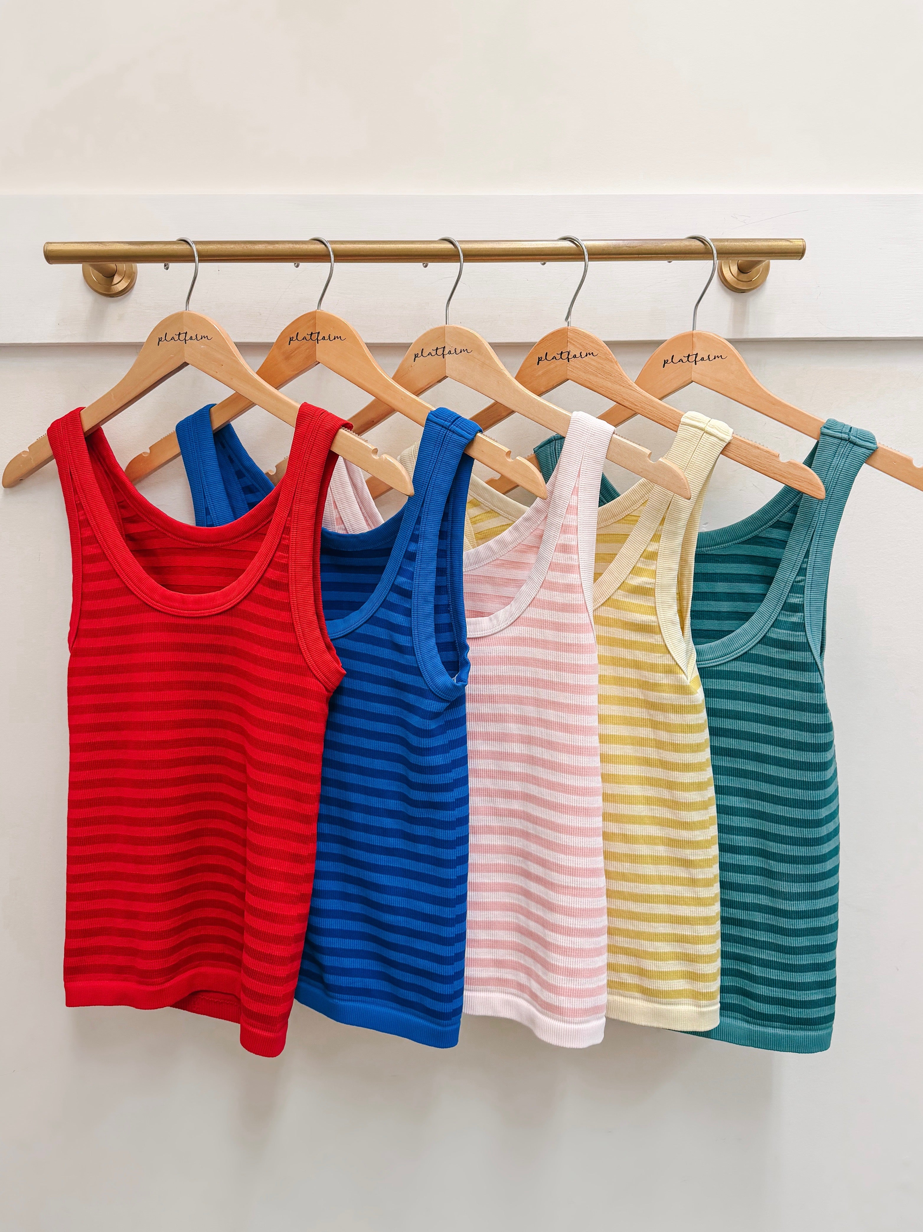 Summer Splash Tank