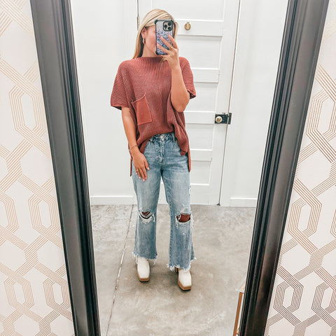 Mid Rise Crop Flare Jean