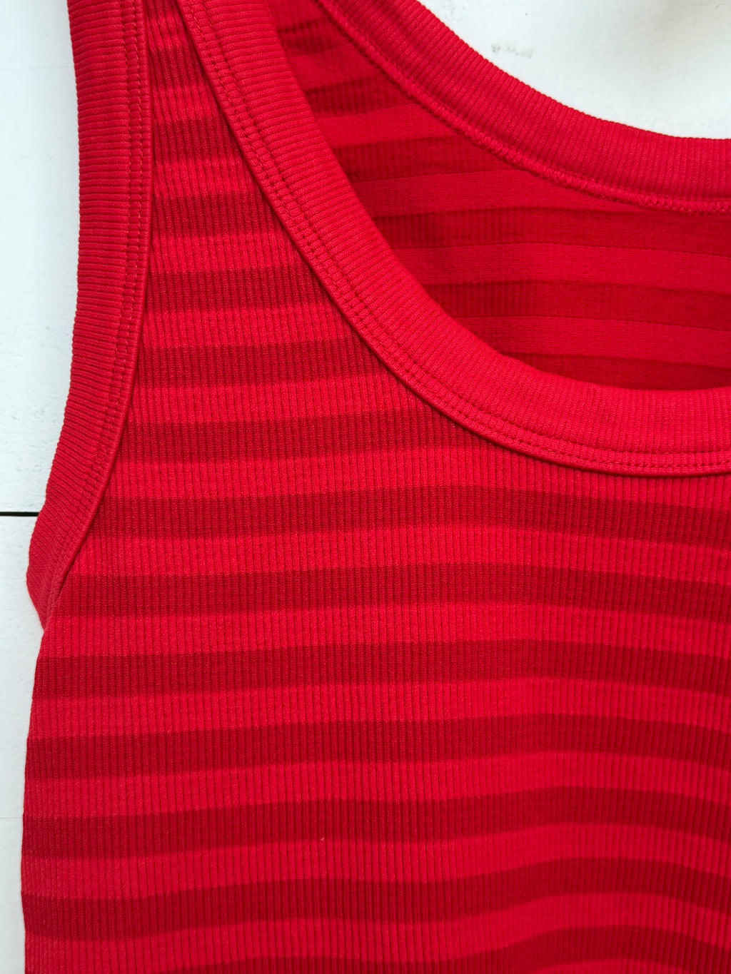Summer Splash Tank