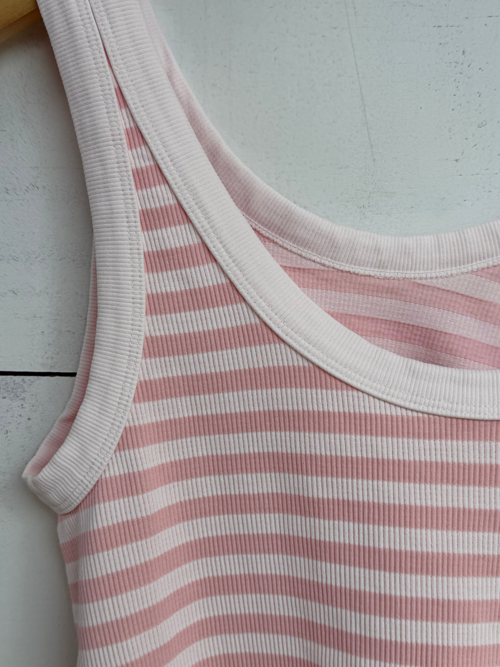 Summer Splash Tank