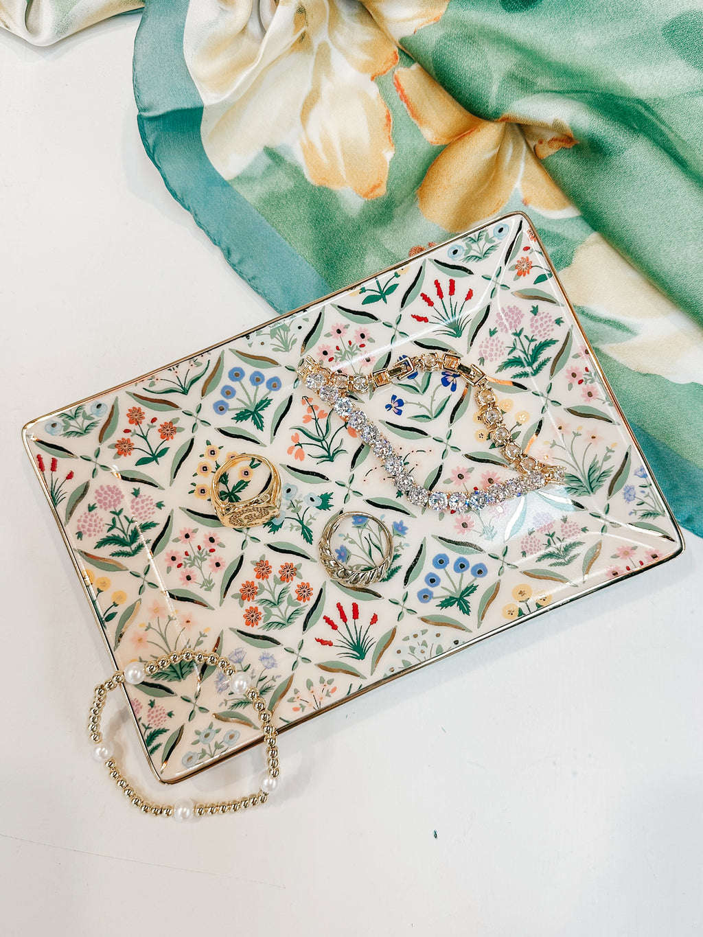 Estee Catchall Tray