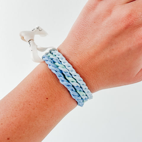 Seamless Hair Tie Blue Braided Bundle