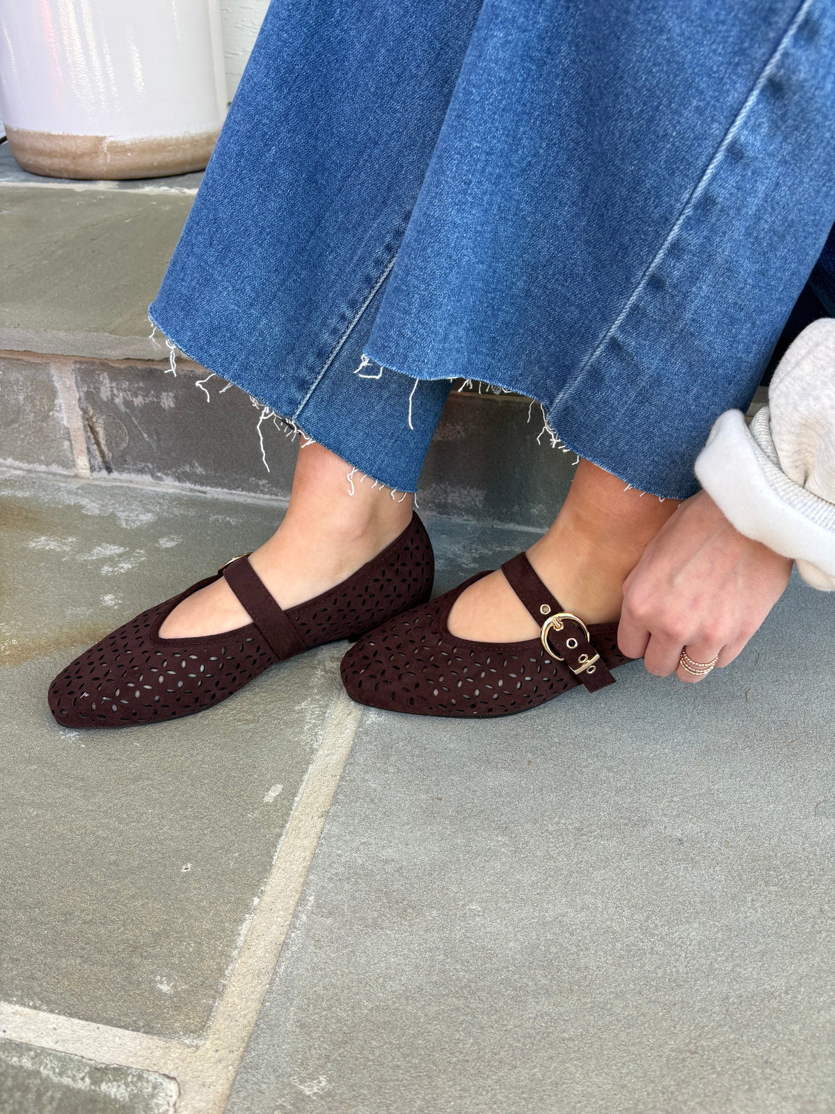 Linda Suede Flats