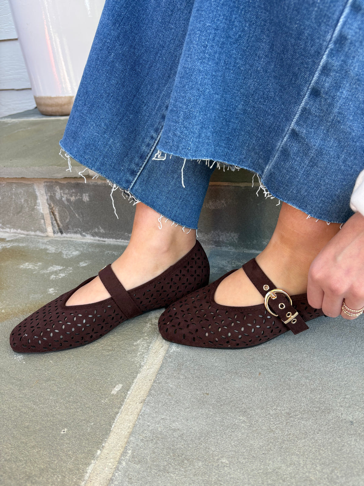 Linda Suede Flats