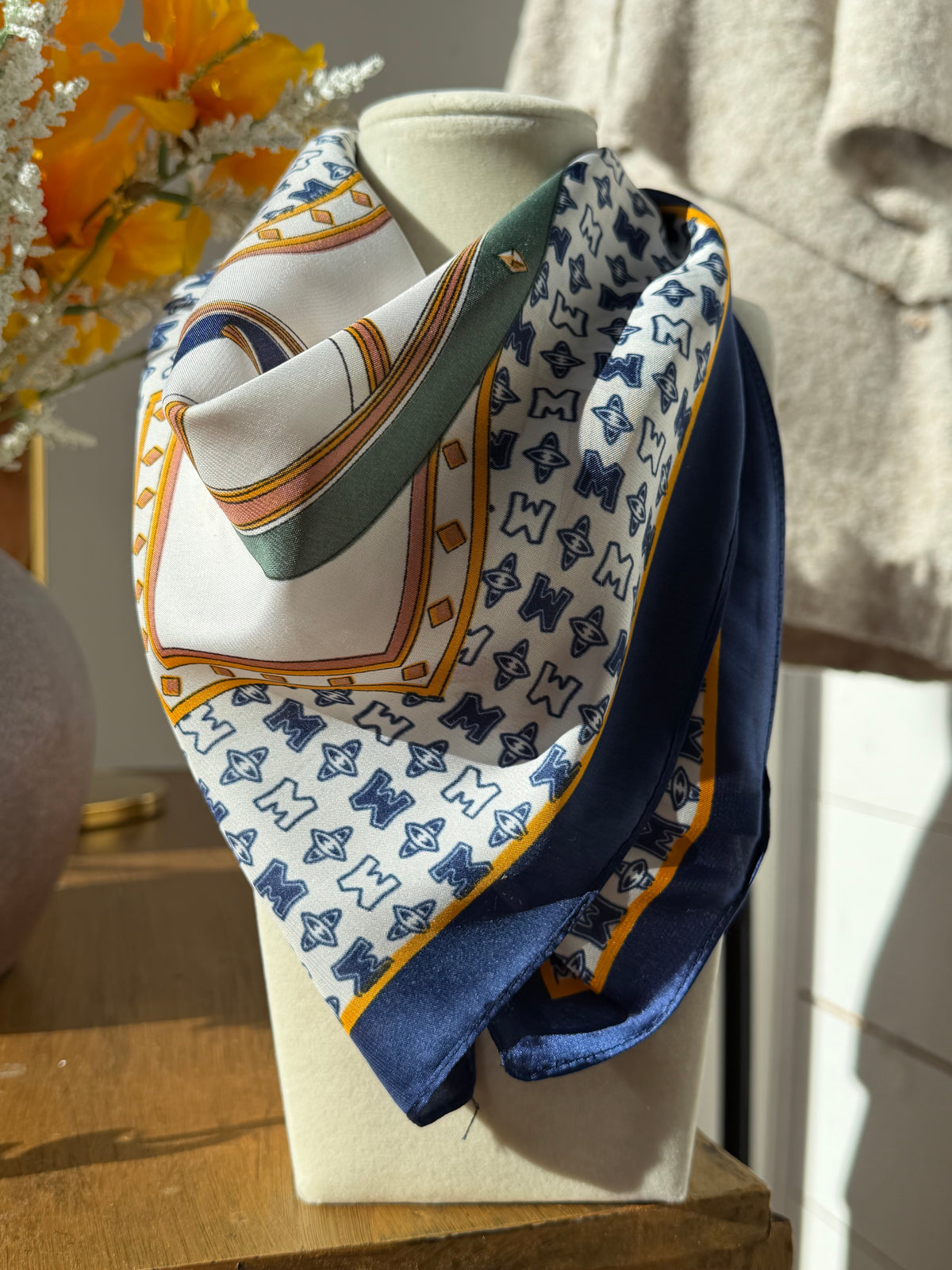 Amber Scarf