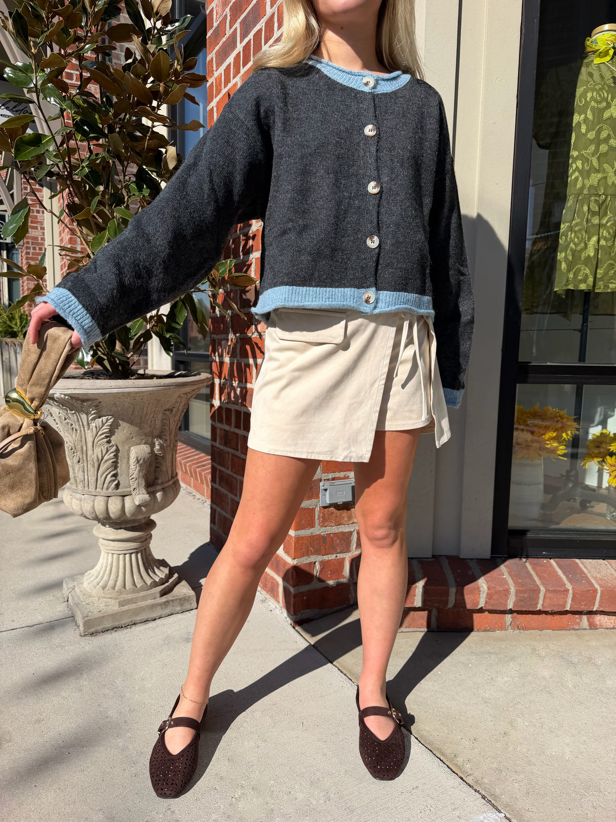Autumn Cardigan Dancing