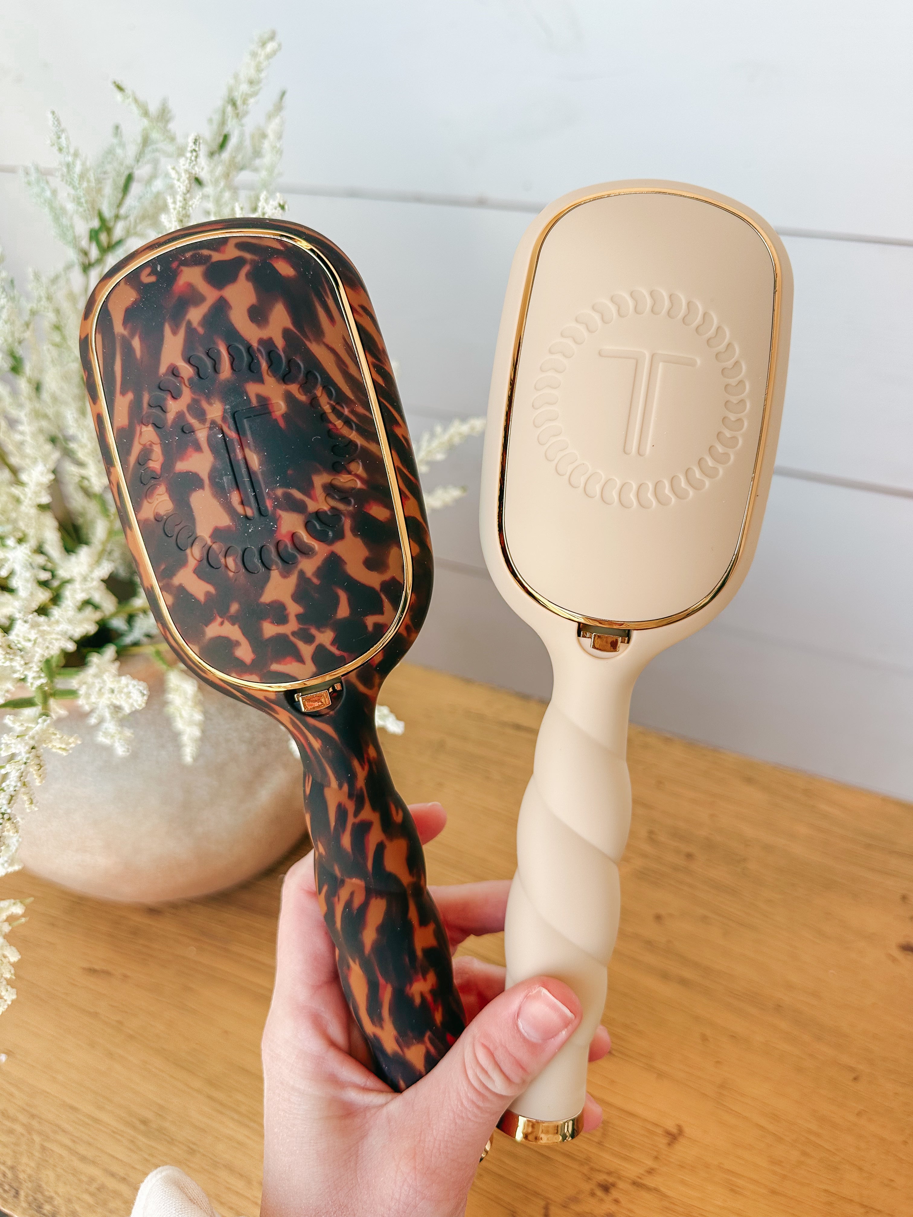 Teletie Hairbrush
