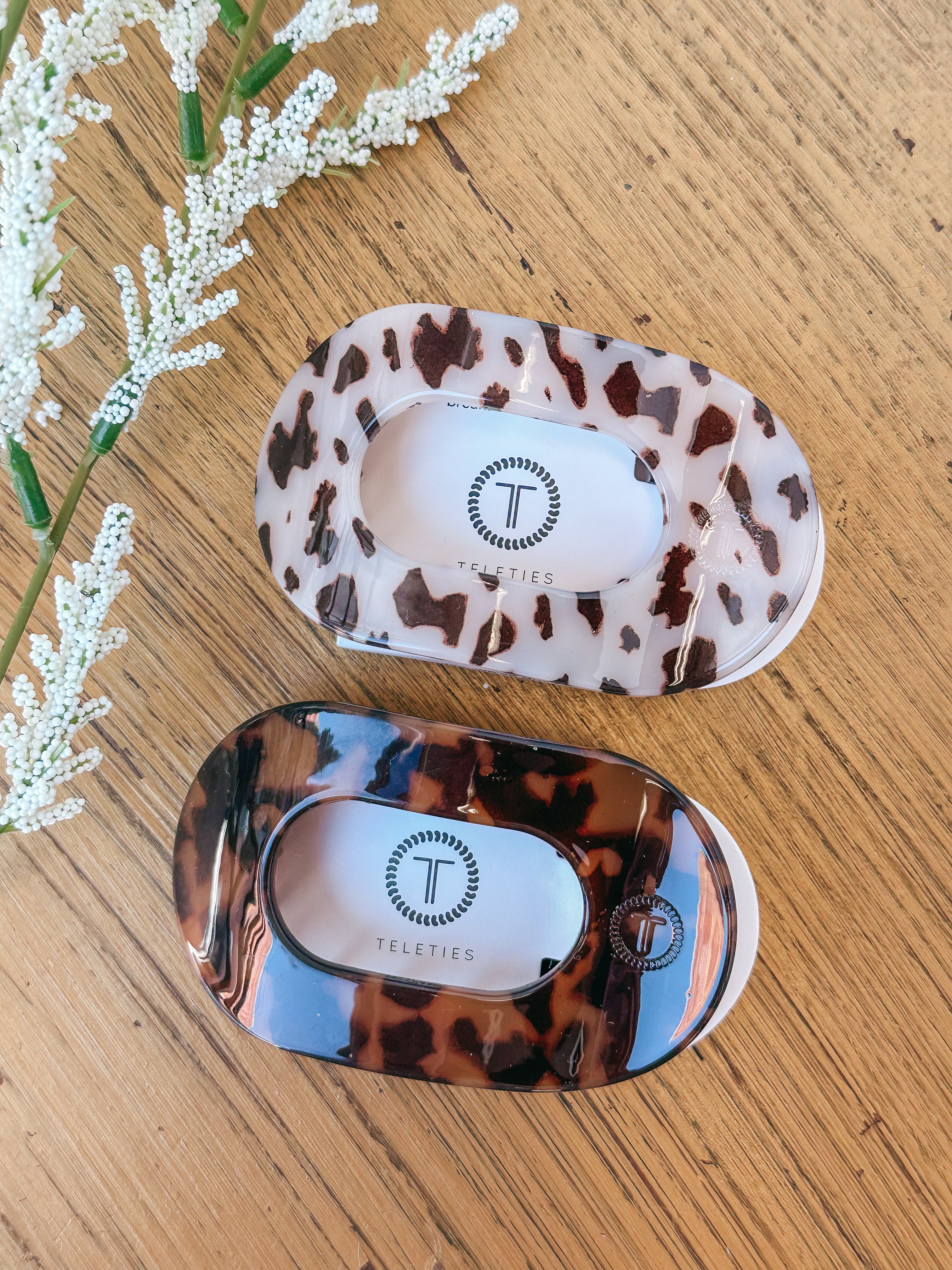 Small Oval Teletie Clip