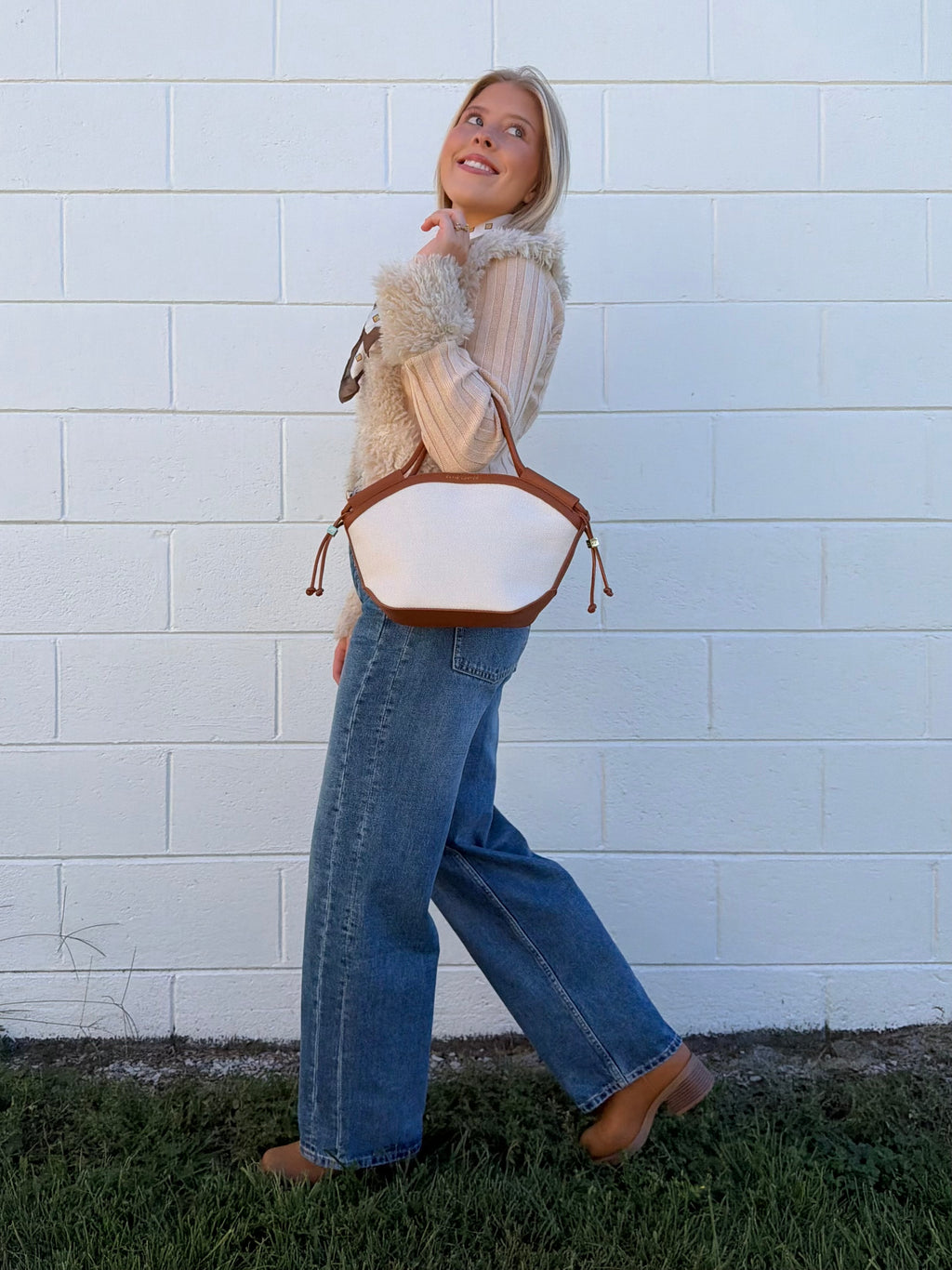 The Georgina Top