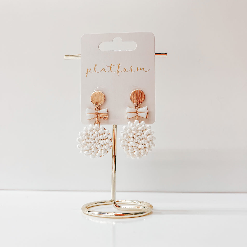 Winter Daisy Earrings