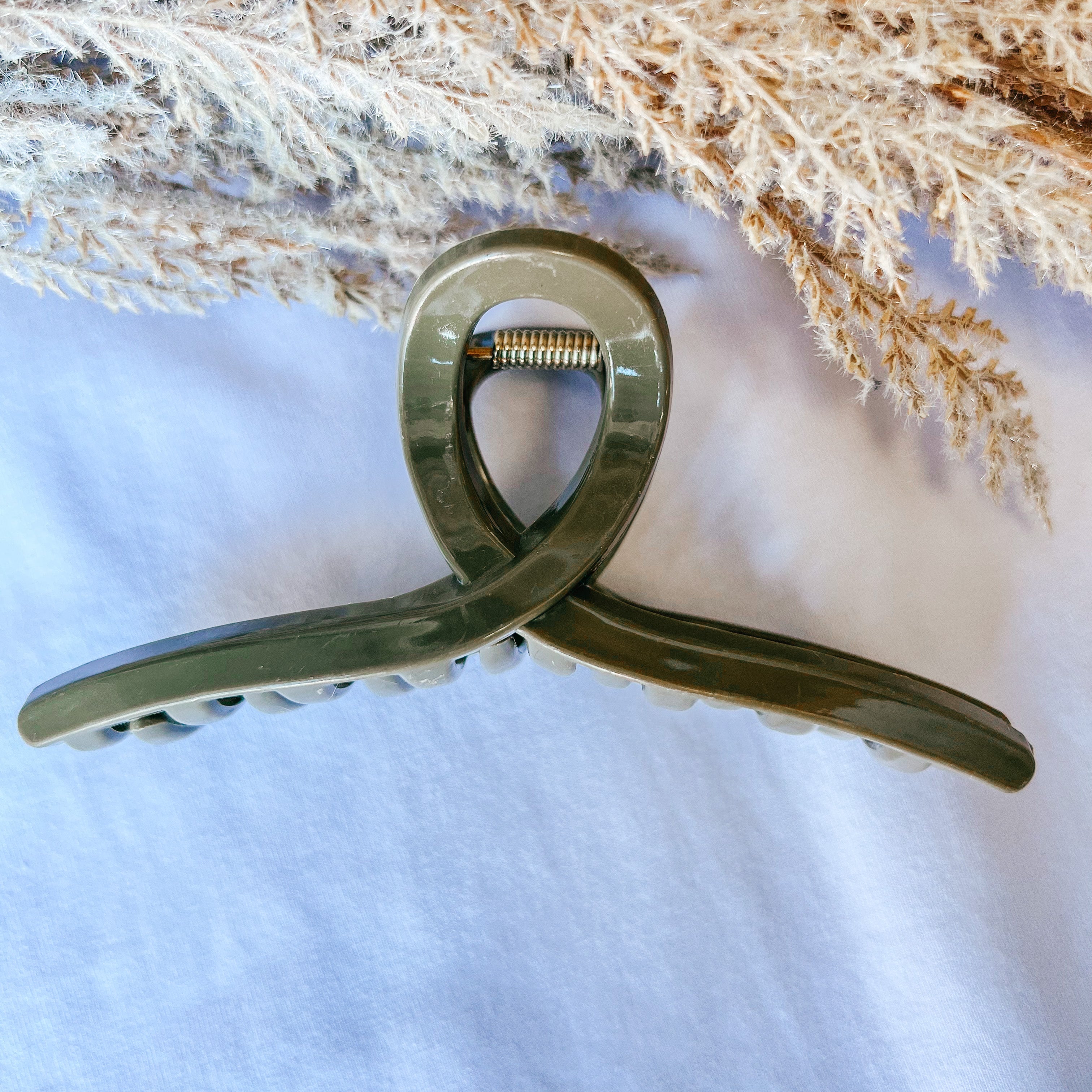Paris Claw Clip